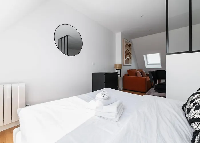 2 Pieces Refait A Neuf Dernier Etage - Paris 19 - 4P - Flat-Guest